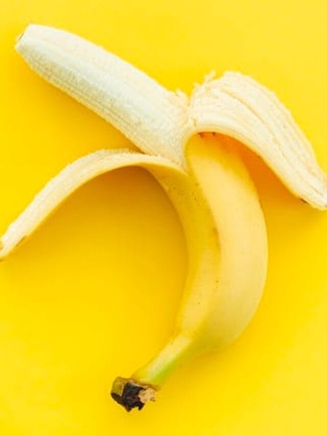 10 surprising benefit of eating banana daily.